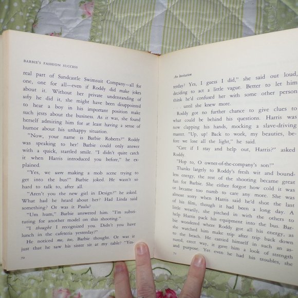 Vintage 1962 Hardback Barbies Fashion Success Book - Picture 8 of 10